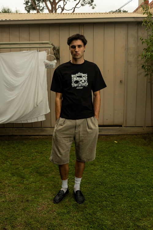 Memories Tee Black